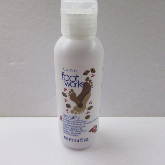 3 Avon Foot Works Pomegranate Chocolate Moisturizing Foot Scrub, Cream, Soak NEW - Picture 2 of 16